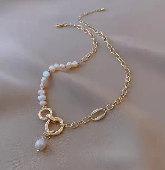 Collar de perlas naturales