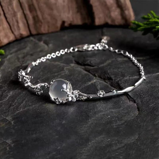 Pulsera vintage con rama de flores