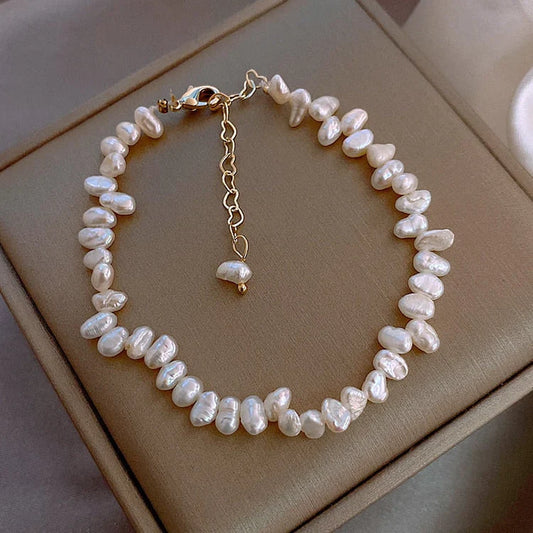 Pulsera de perlas de Celine